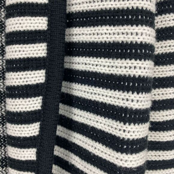 Dynamite Open Front Striped Duster Cardigan Sweater size Medium - Picture 4 of 7